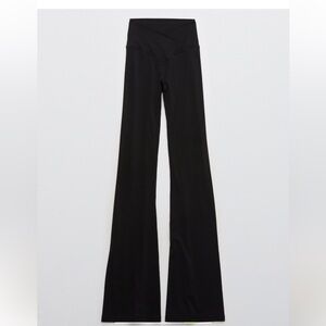 Black offline by aerie crossover flare leggings